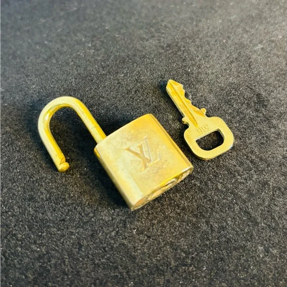 Authentic Gold Louis Vuitton Lock and Key - #316 - Picture 2 of 3